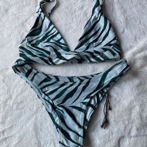 New! Stone Fox x Free People sage zebra Sumatra bikini 19243